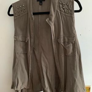 Zipper vest